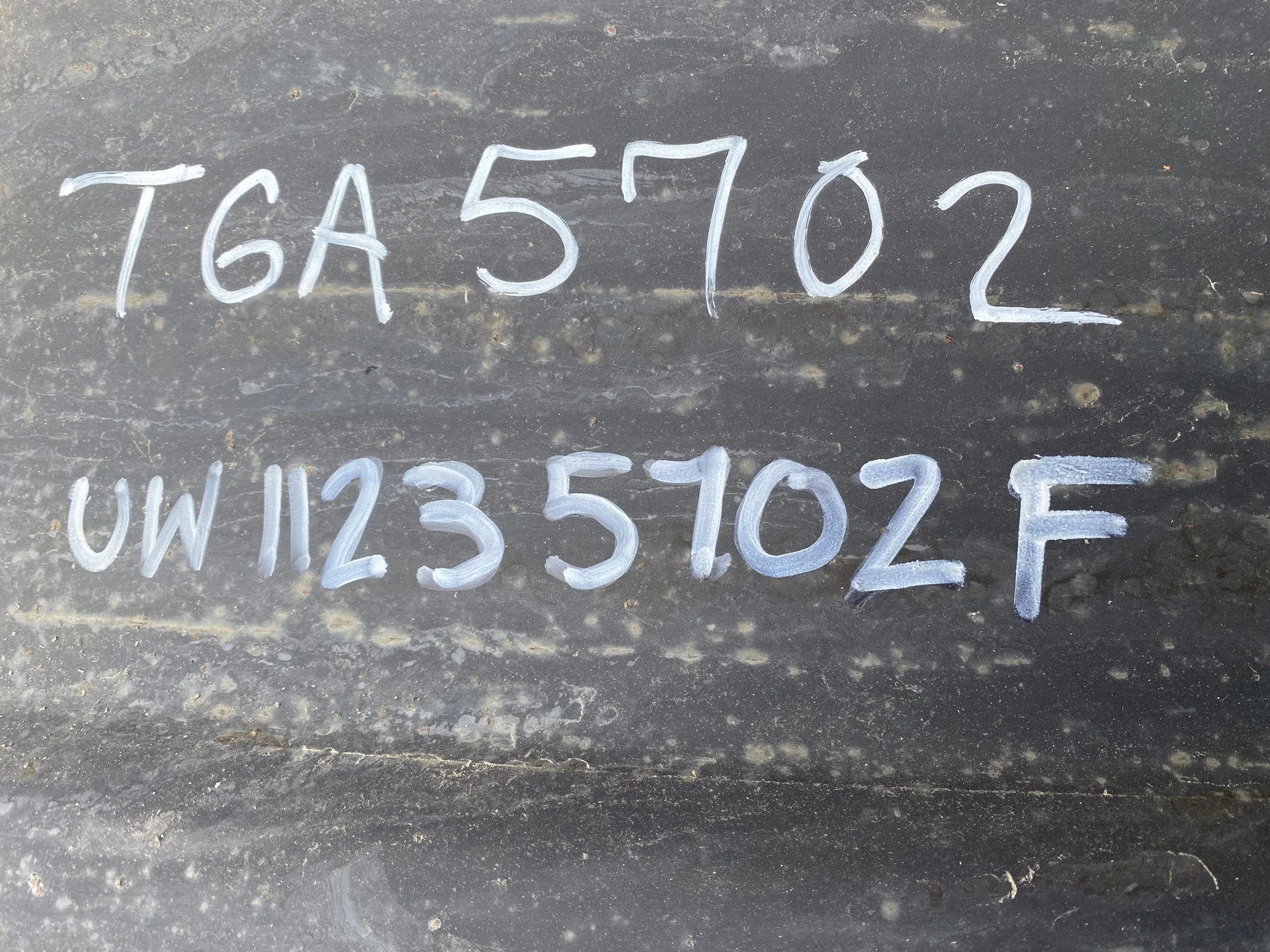 Used 16 X 46 John Deere Yellow 12 Bolt Stub Disc (12-32.047-30.078) 3.1" Offset - Fair Condition  _x image 8