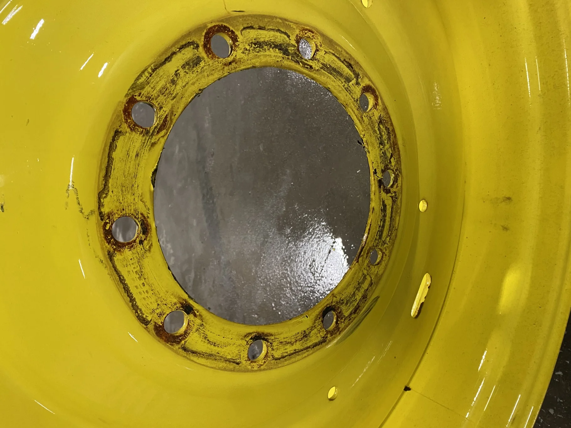 Used 16 X 46 John Deere Yellow 10 Bolt Dual Wheel (10-13.18-11.09) 6.37" IN - Good Condition (Rust, image 3