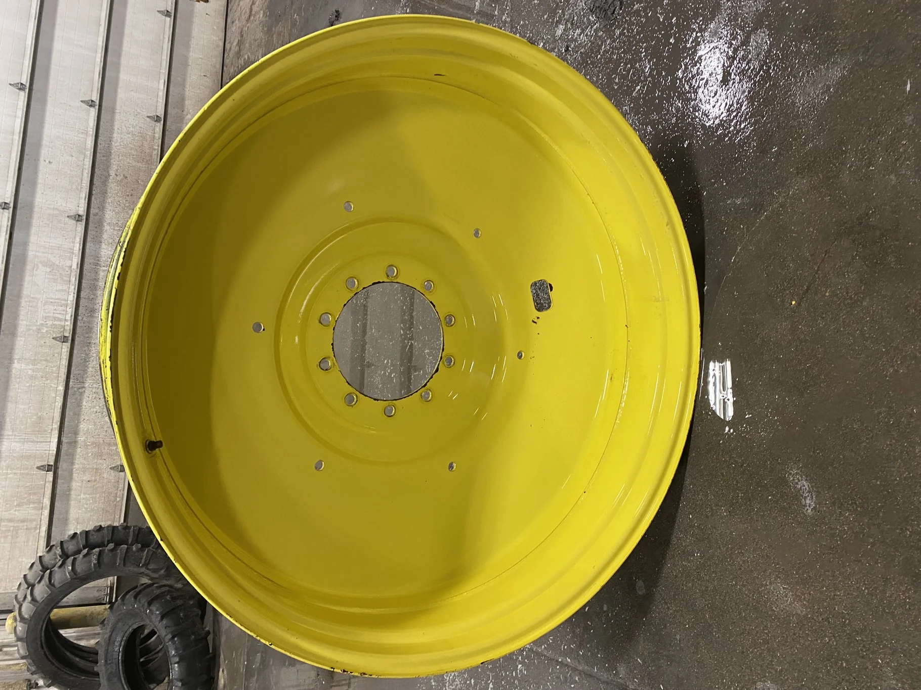 Used 16 X 46 John Deere Yellow 10 Bolt Dual Wheel (10-13.18-11.09) 6.37" IN - Good Condition (Rust, image 5