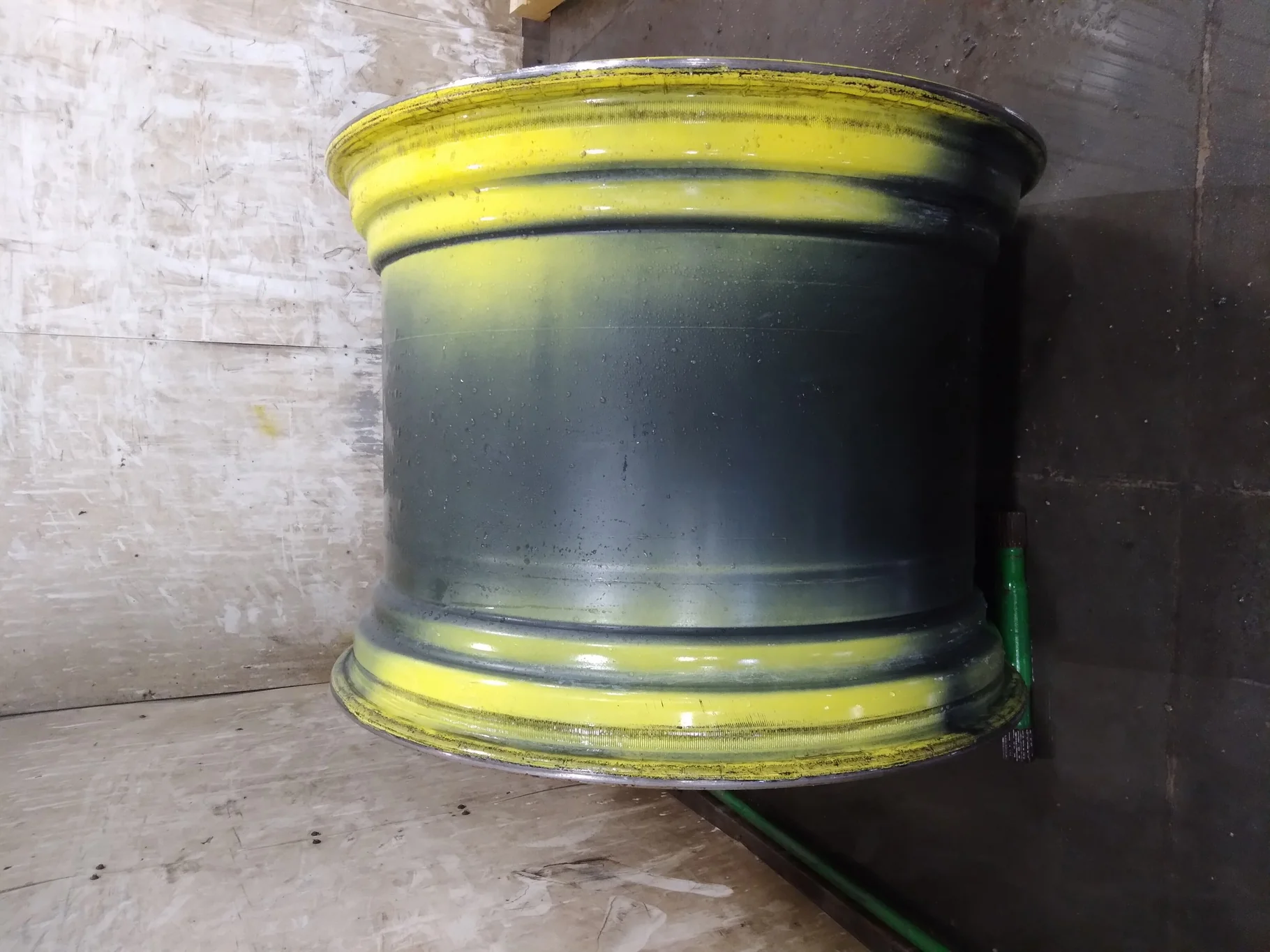 Used 27 X 38 John Deere Yellow Large 10 Bolt Rims image 3