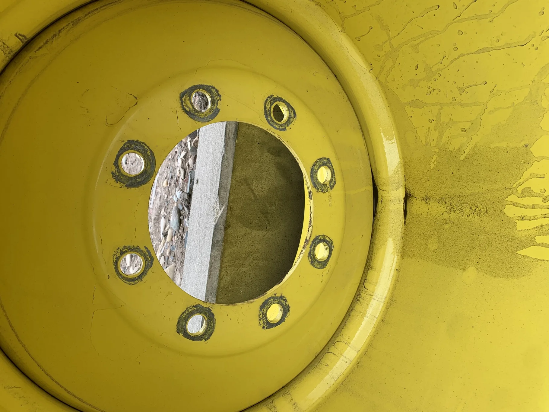 Used 25 X 26 John Deere Yellow 8 Bolt (.906) Rear Combine Wheel (8-10.83-8.725)