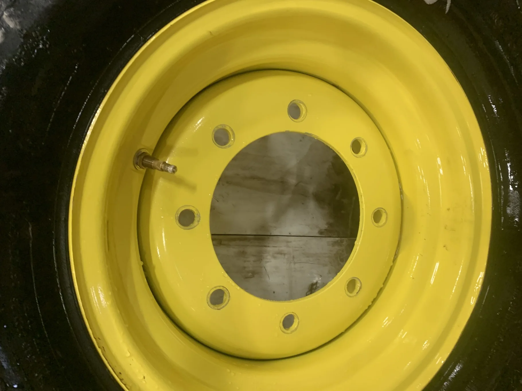 Used 9  X 18 John Deere Yellow 8 Bolt Rim  
(Small Paint Scuffs) - Good Condition