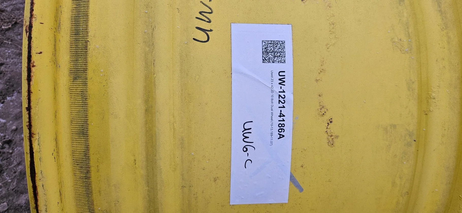 Used 23 x 42 JD 10 Bolt Dual Wheel (10-13.189-11.07) image 4