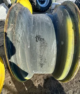 USED 18 X 42 20-13.187-10.5-15.00 (OUTSIDE) DOLLY DUAL YELLOW WHEEL image 2