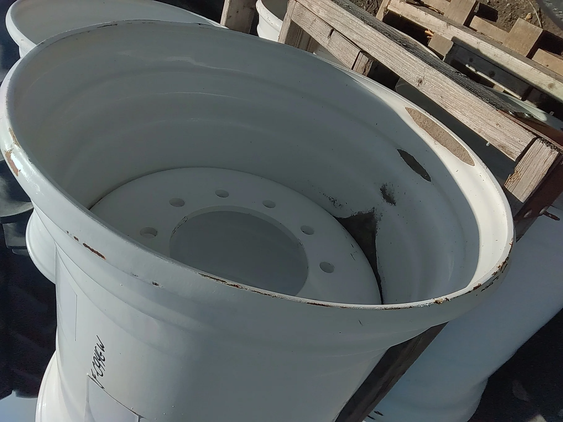 24 X 22.5 GW 10 Hole Formed Plate Wheel (10-11.25) image 3