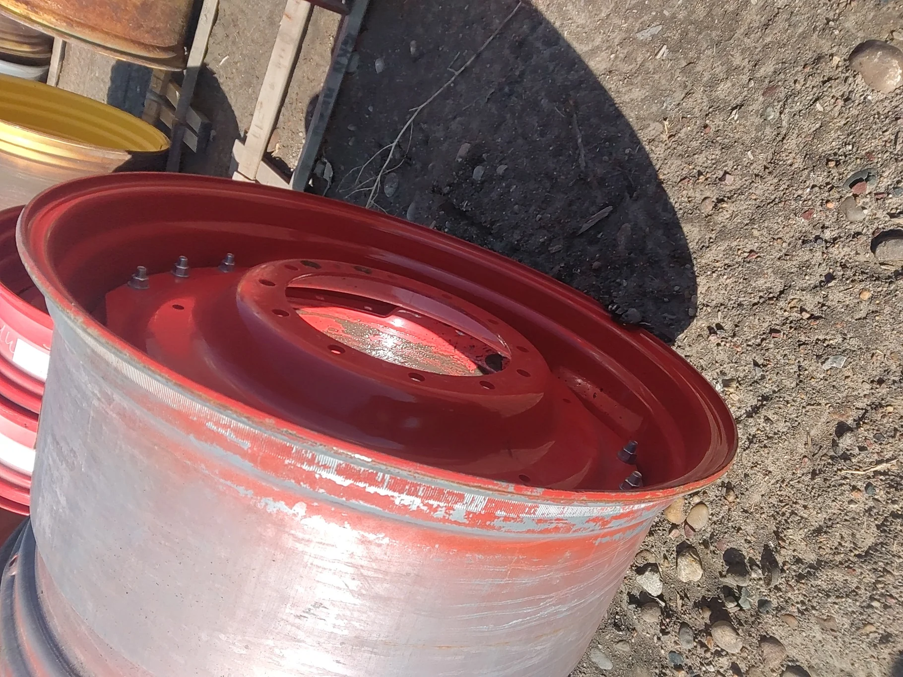 Used 23 X 38 Fendt Red 12-16.732-14.62 Waffle Wheel and Center image 3