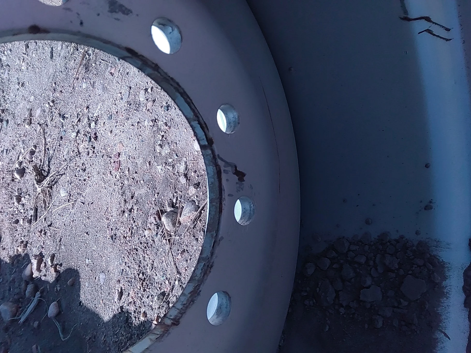 Used 21 X 28 CIH 10 Bolt Rear Combine Wheel 10-8.858-6.95 image 8