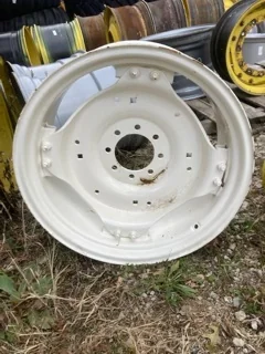 Used 12 X 28 NH GKN Rim with 8-8-6 Center image 2