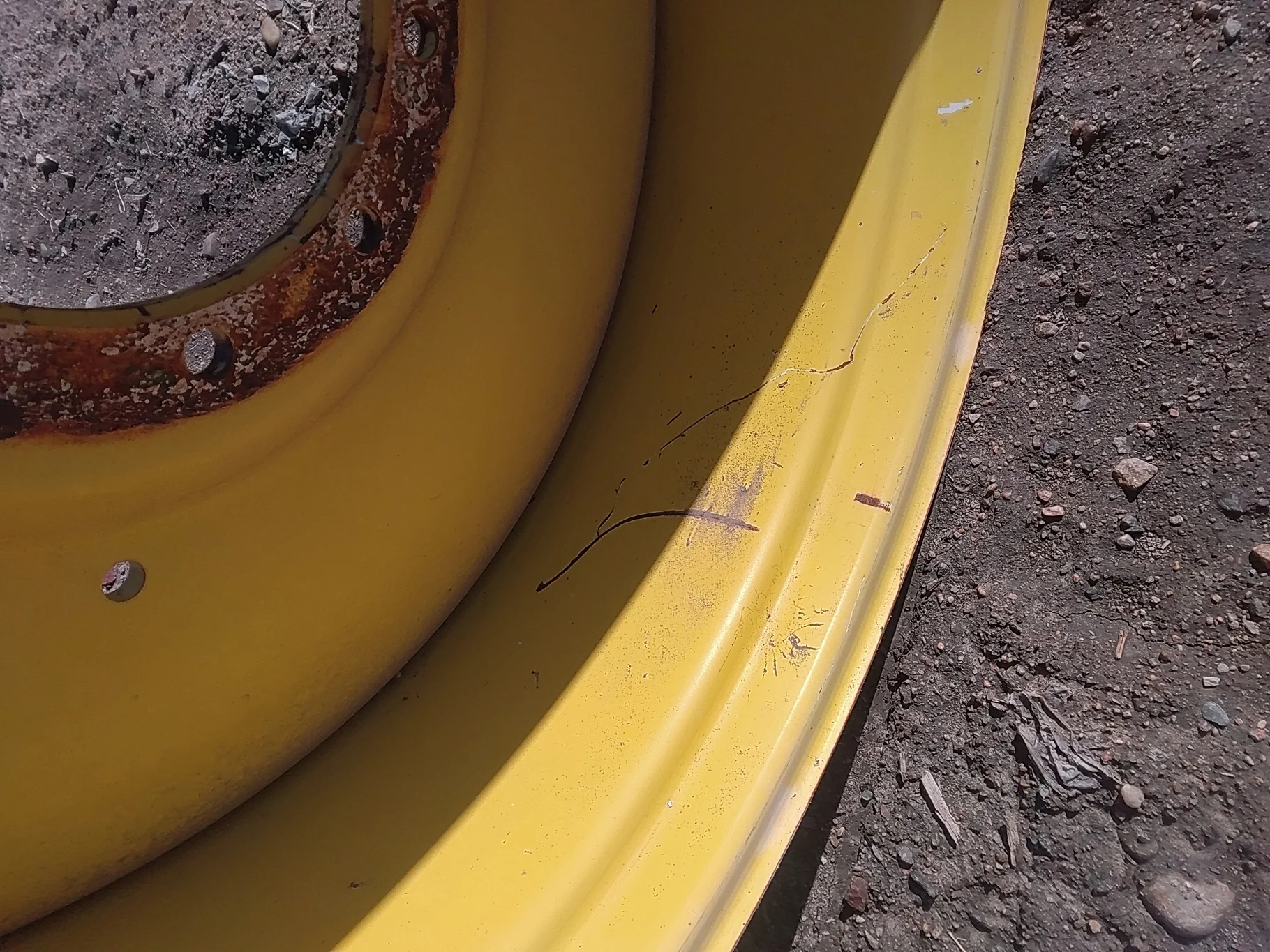 Used 18 X 38 12-13967-11.85-.1 JD Yellow 4830 Sprayer Wheel image 6