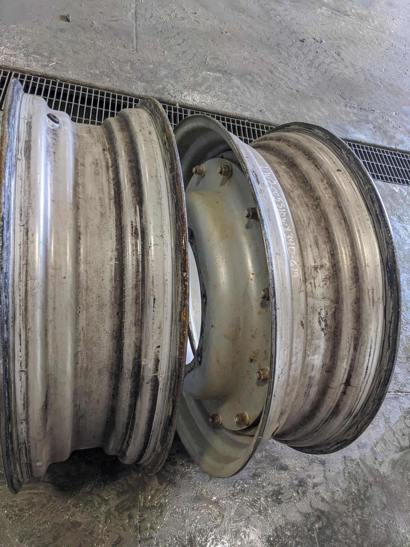 Used 10 X 34 CIH Stub Disc With 8 Bolt Center image 3