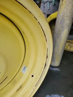 Used 15 X 30 JD 8 Bolt Rear Combine Wheel (8-8-6.023) 2.00 inset - scratches, faded, rust image 2