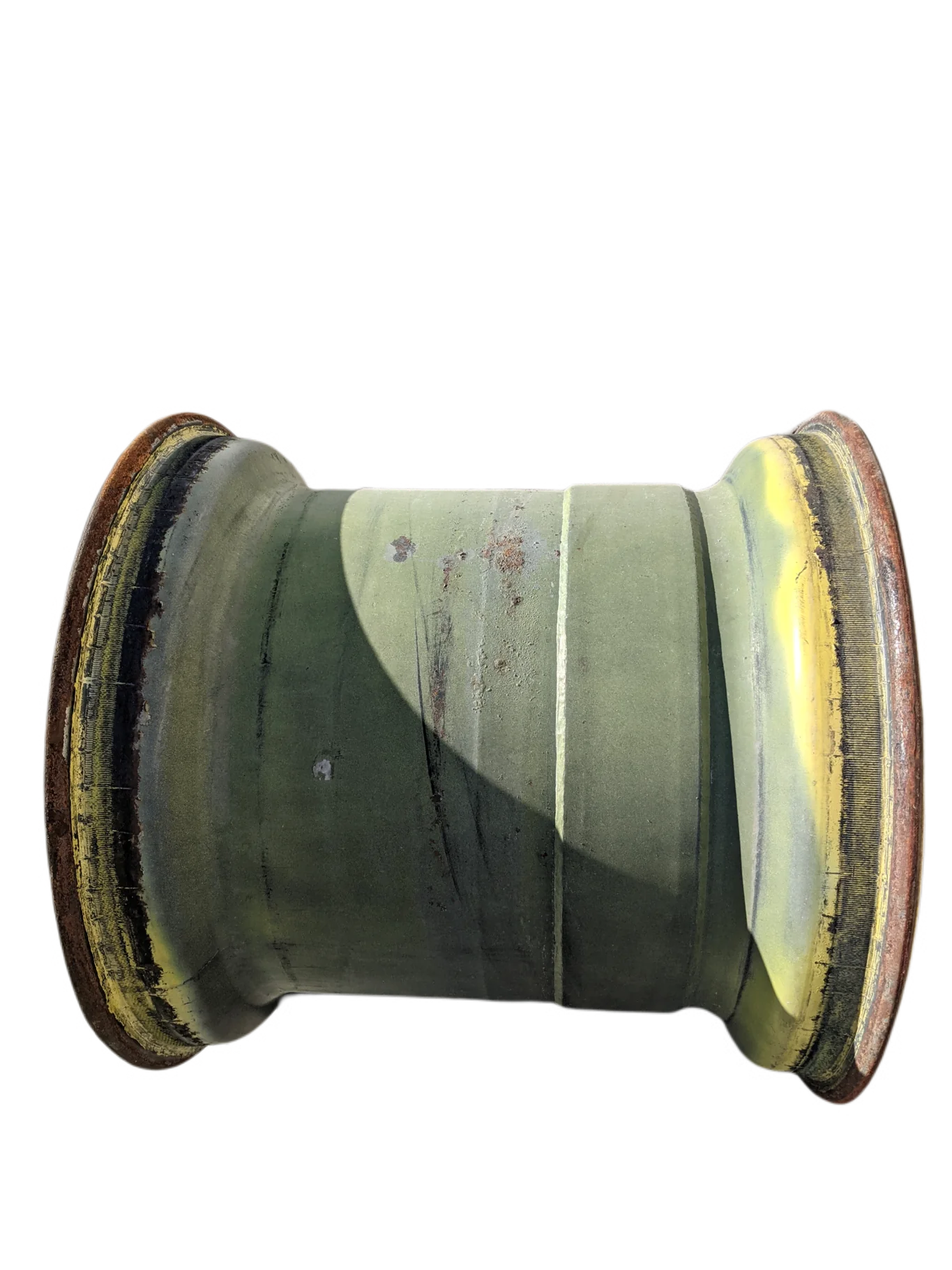 Used 27 X 32 JD 10 Bolt Combine Wheel (rust and scratched) image 3
