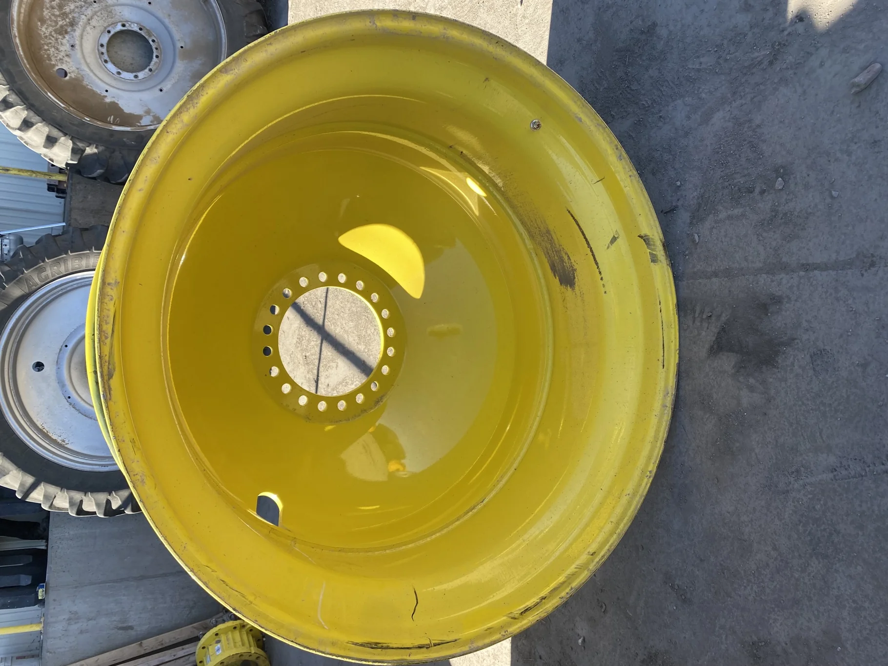 Used 18 X 42 John Deere Inside Dolly Dual  ( Gashes, Scuffs, Rust Spots)