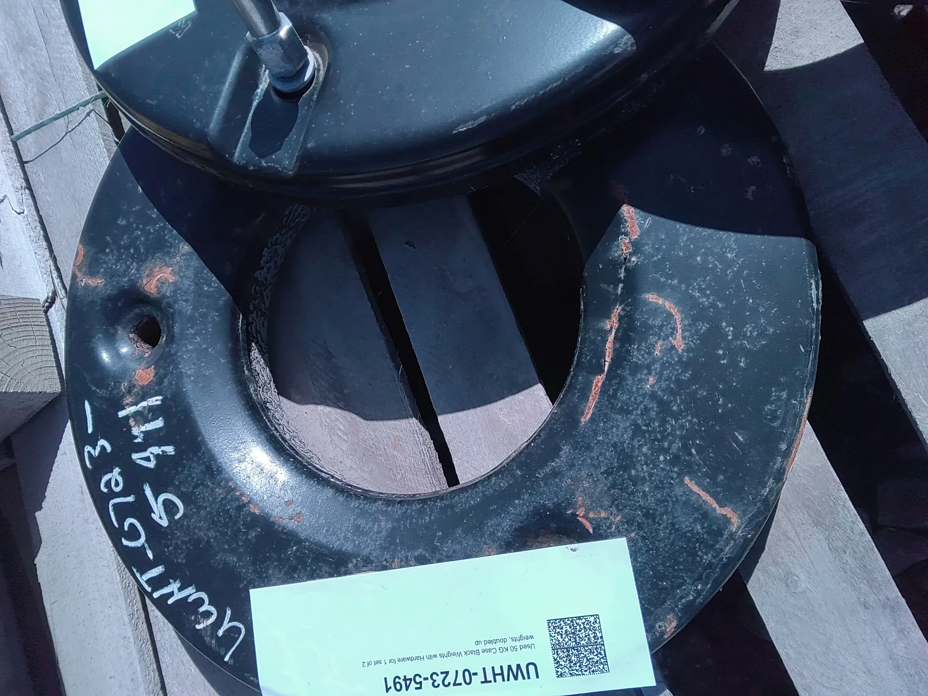 Used 50 KG Case Black Weights with Hardware for 1 set of 2 weights, doubled up image 5